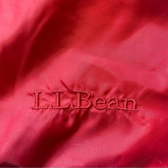L.L. Bean Reversible Down Filled Puffer Vest Red/Black Size Small - Picture 10 of 15
